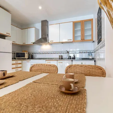 Rentafive - Nuevo - A/a - Reformado - Ascensor Apartamento