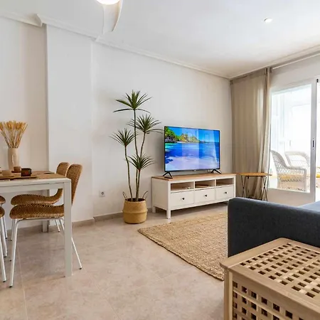 Rentafive - Nuevo - A/a - Reformado - Ascensor Apartamento *