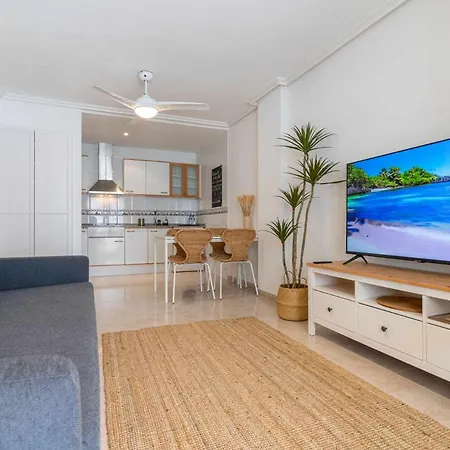 Rentafive - Nuevo - A/a - Reformado - Ascensor Apartamento *