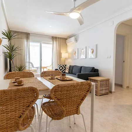 Rentafive - Nuevo - A/a - Reformado - Ascensor Apartamento *